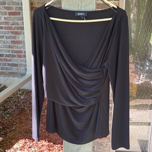 DKNY Nursing black top